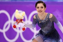 Mỹ nhân 18 tuổi người Nga khiến cả Olympic mùa Đông “dậy sóng”