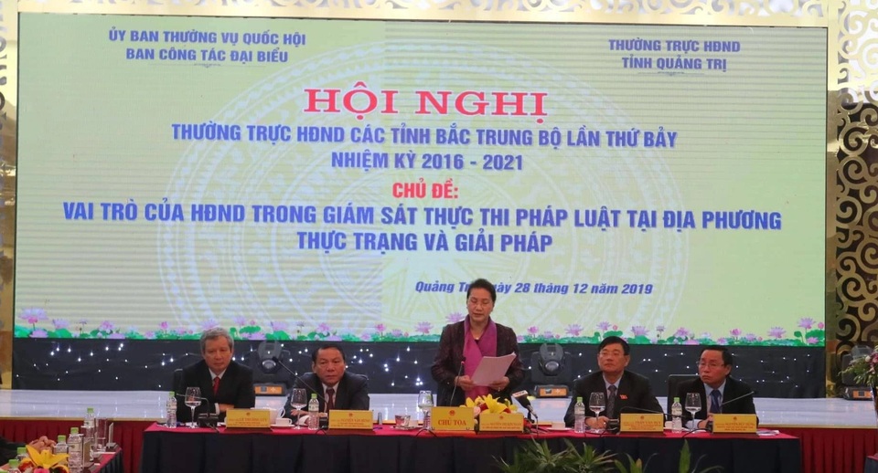 Tăng cường hoạt động giám sát, giải quyết các vấn đề bức xúc ở địa phương - 2 Tăng cường hoạt động giám sát, giải quyết các vấn đề bức xúc ở địa phương - 2