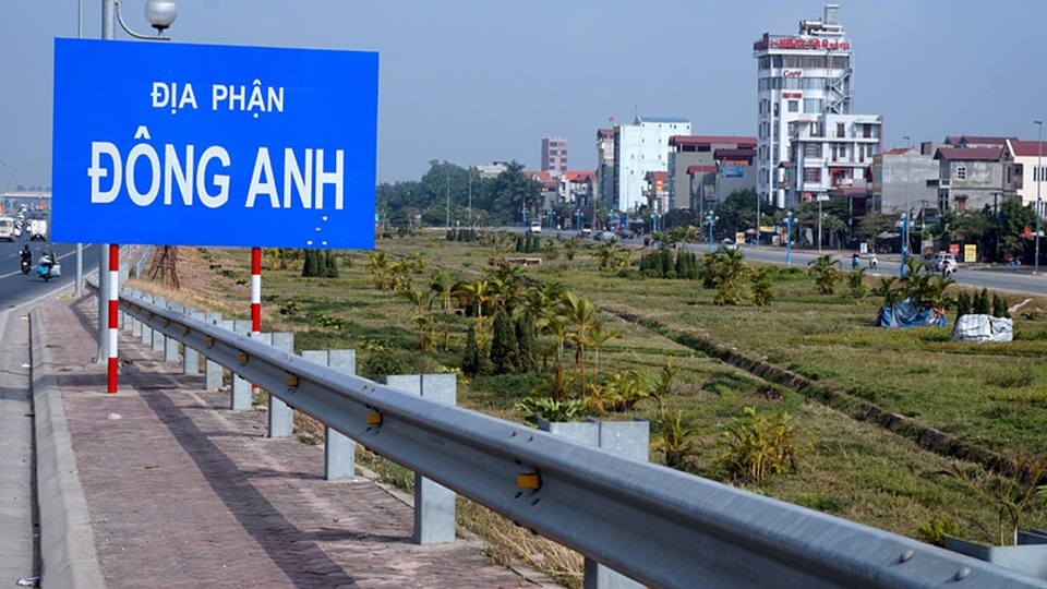 Tin huyện lên quận, ăn theo siêu dự án đẩy giá đất ven đô - 1 Tin huyện lên quận, ăn theo siêu dự án đẩy giá đất ven đô - 1