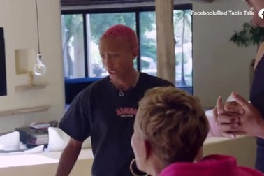 Jaden Smith chia sẻ về những phản ứng trái chiều trước việc cậu quyết định ăn chay