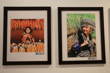 Vẻ đẹp đất nước qua triển lãm ảnh "Việt Nam 30 năm đổi mới"