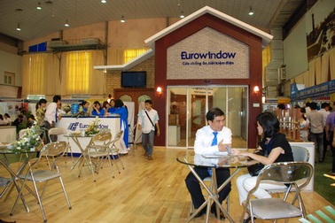 Eurowindow đạt TOP 10 Sao Vàng đất Việt 2011