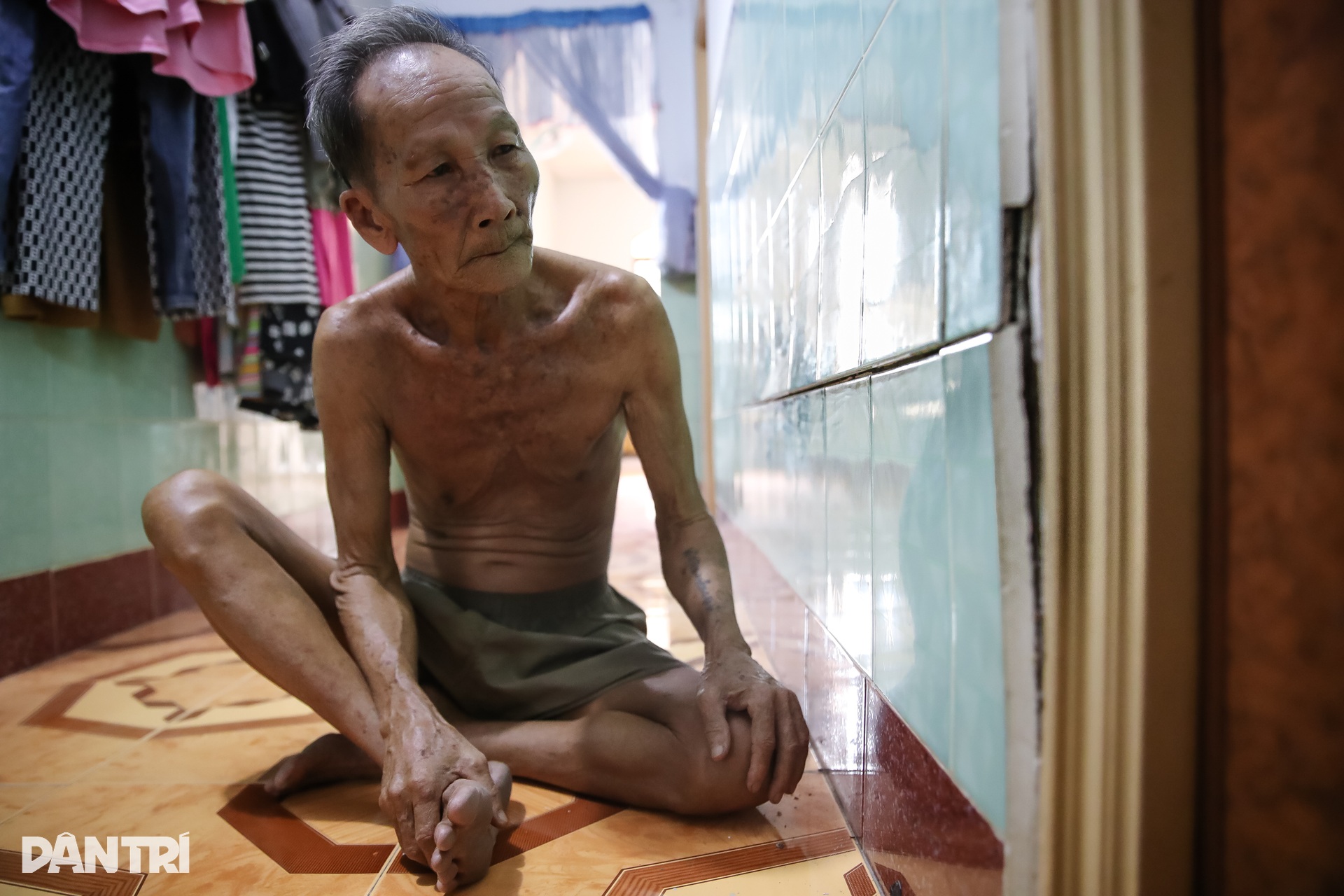 Nhà của người dân nứt toác sau vụ nổ khiến 6 người chết ở Đồng Nai - 12 Nhà của người dân nứt toác sau vụ nổ khiến 6 người chết ở Đồng Nai - 12