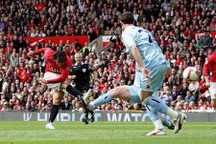 Tevez: “Tôi muốn chơi cho Liverpool”