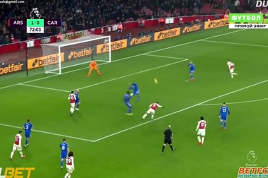 "Song sát" Aubameyang - Lacazette tỏa sáng