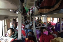 Quảng Bình: Một buổi sáng xử phạt gần 30 xe nhồi nhét khách, chạy quá tốc độ