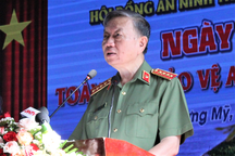 "Phong trào bảo vệ an ninh Tổ quốc phải hợp lòng dân, vừa sức dân"