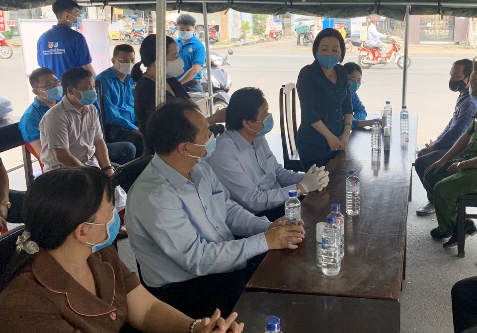 Chủ tịch Bình Dương: Hy sinh Tết này để Tết tiếp theo tốt đẹp, hạnh phúc! - 2 Chủ tịch Bình Dương: Hy sinh Tết này để Tết tiếp theo tốt đẹp, hạnh phúc! - 2