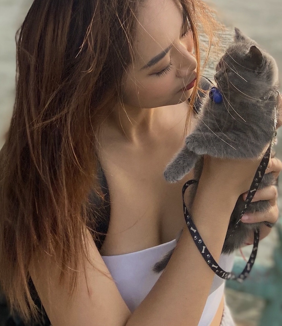 Hot girl Quảng Ninh đốn tim người xem khi thú nhận tình yêu đội tuyển Đức - 8 Hot girl Quảng Ninh đốn tim người xem khi thú nhận tình yêu đội tuyển Đức - 8