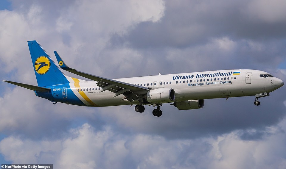Iran thừa nhận bắn nhầm máy bay Ukraine khiến 176 người chết - 4 Iran thừa nhận bắn nhầm máy bay Ukraine khiến 176 người chết - 4
