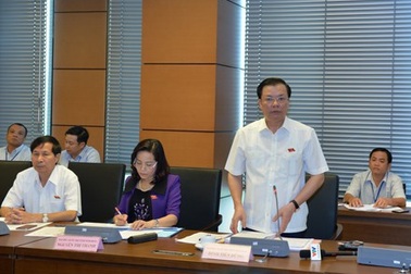 Lỗ nghìn tỷ, đồng thanh xin "rút kinh nghiệm"; Bộ trưởng kêu gọi “nộp thuế là vinh quang”