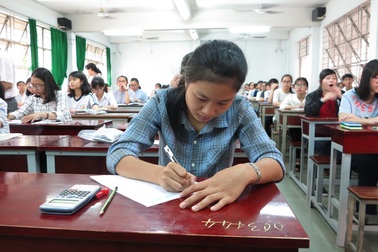 Thí sinh đăng ký thi đánh giá năng lực của ĐH Quốc gia TPHCM tăng gấp 7 lần năm ngoái