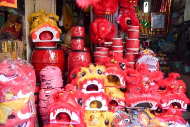 Đầu lân, trống gỗ thuần Việt "hồi sinh", lấn át đồ chơi trung thu Trung Quốc