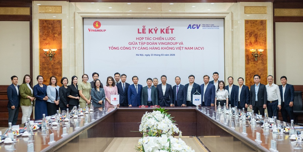Vingroup và Tổng Công ty Cảng Hàng không Việt Nam hợp tác thúc đẩy chuyển đổi xanh - 1 Vingroup và Tổng Công ty Cảng Hàng không Việt Nam hợp tác thúc đẩy chuyển đổi xanh - 1