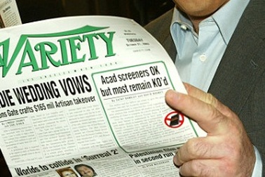 Đế chế truyền thông báo giấy của Hollywood sụp đổ