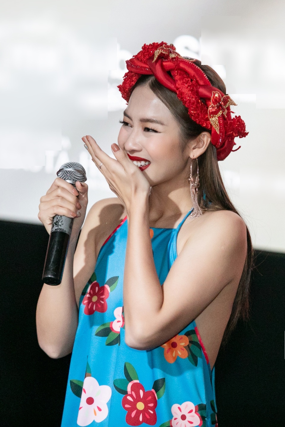 Khả Ngân sợ Phan Mạnh Quỳnh giận vì “ngâm bài hát” 4 năm - 3