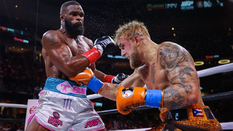 Võ sĩ Youtuber Jake Paul đánh bại nhà cựu vô địch UFC - 2 Võ sĩ Youtuber Jake Paul đánh bại nhà cựu vô địch UFC - 2