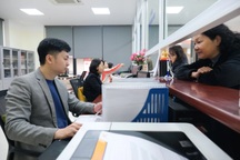 Bộ Chính trị: Khẩn trương bổ sung vị trí bí thư, chủ tịch cấp xã còn thiếu