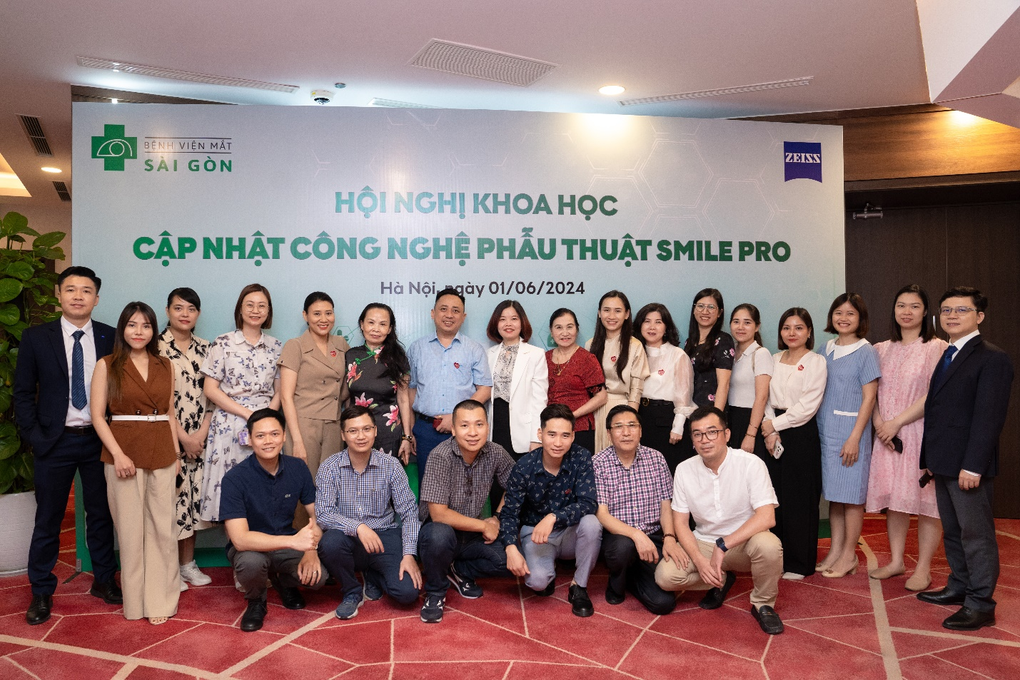 Hội nghị khoa học Cập nhật công nghệ phẫu thuật SMILE Pro tại Bệnh viện Mắt Sài Gòn - 5 Hội nghị khoa học Cập nhật công nghệ phẫu thuật SMILE Pro tại Bệnh viện Mắt Sài Gòn - 5
