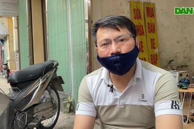 Thợ Hà Nội độ xe máy 'lai' chạy điện với giá 5 triệu đồng