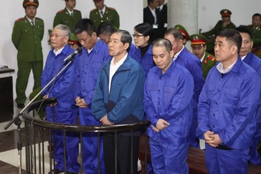 Cựu Chủ tịch Dương Chí Dũng - TGĐ Mai Văn Phúc “đấu khẩu” nảy lửa