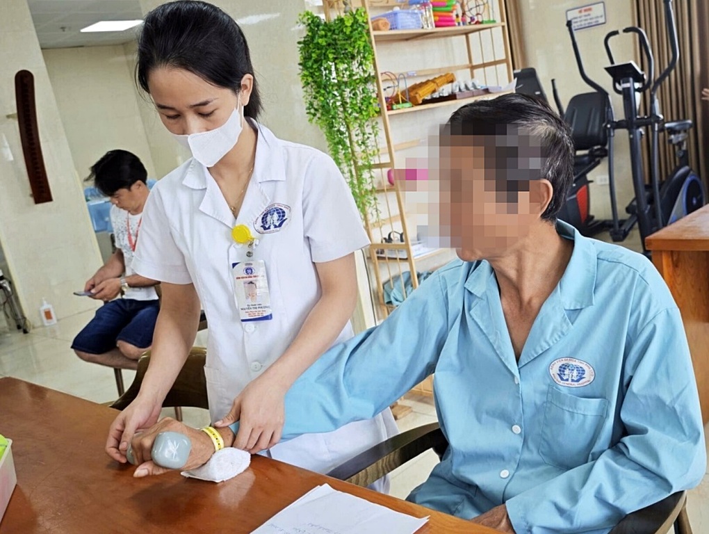 Mắc hội chứng liệt đêm thứ 7 chỉ vì ngủ sai tư thế - 1 Mắc hội chứng liệt đêm thứ 7 chỉ vì ngủ sai tư thế - 1