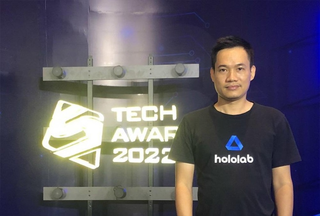 Hologram AI Assistant - Trợ lý ảo AI trên thiết bị hologram của Hololab - 3 Hologram AI Assistant - Trợ lý ảo AI trên thiết bị hologram của Hololab - 3