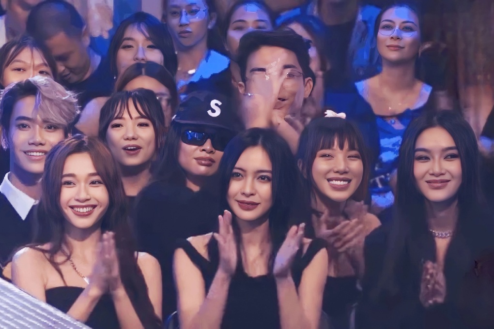 3 nữ khán giả xinh đẹp gây chú ý khi lọt máy quay Rap Việt - 2
