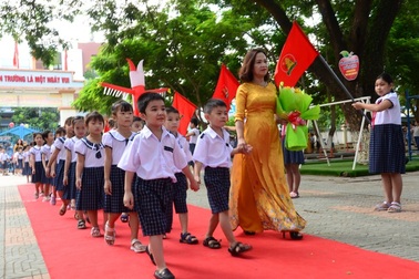 Quảng Ngãi: Chỉ tổ chức lễ khai giảng cho học sinh đầu cấp