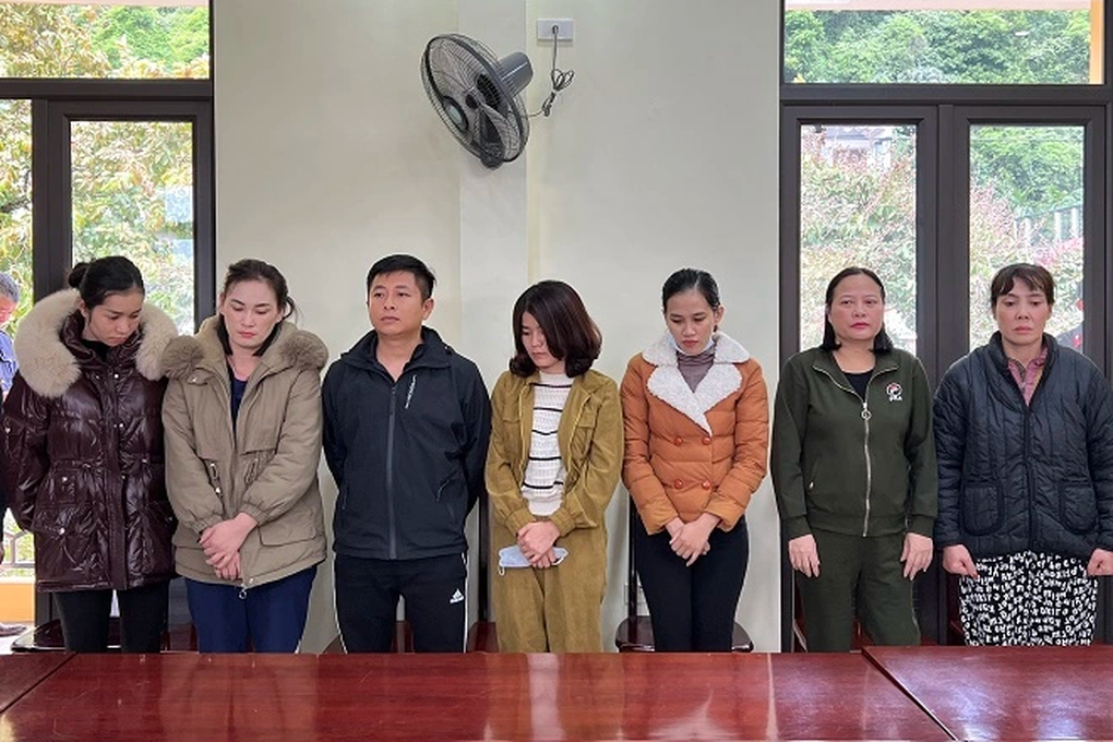Phá đường dây đánh bạc quy mô hơn 315 tỷ đồng ở Hà Giang - 1 Phá đường dây đánh bạc quy mô hơn 315 tỷ đồng ở Hà Giang - 1
