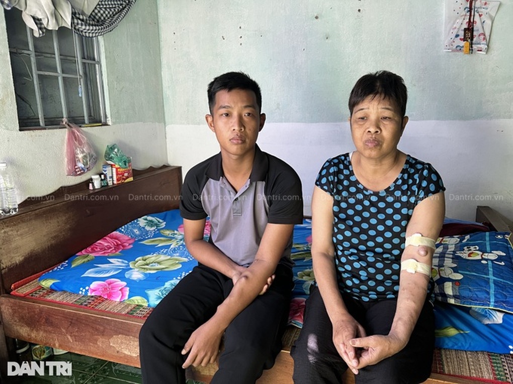 Chồng đột quỵ qua đời khi cố gắng làm việc kiếm tiền chữa bệnh cho vợ con - 3 Chồng đột quỵ qua đời khi cố gắng làm việc kiếm tiền chữa bệnh cho vợ con - 3