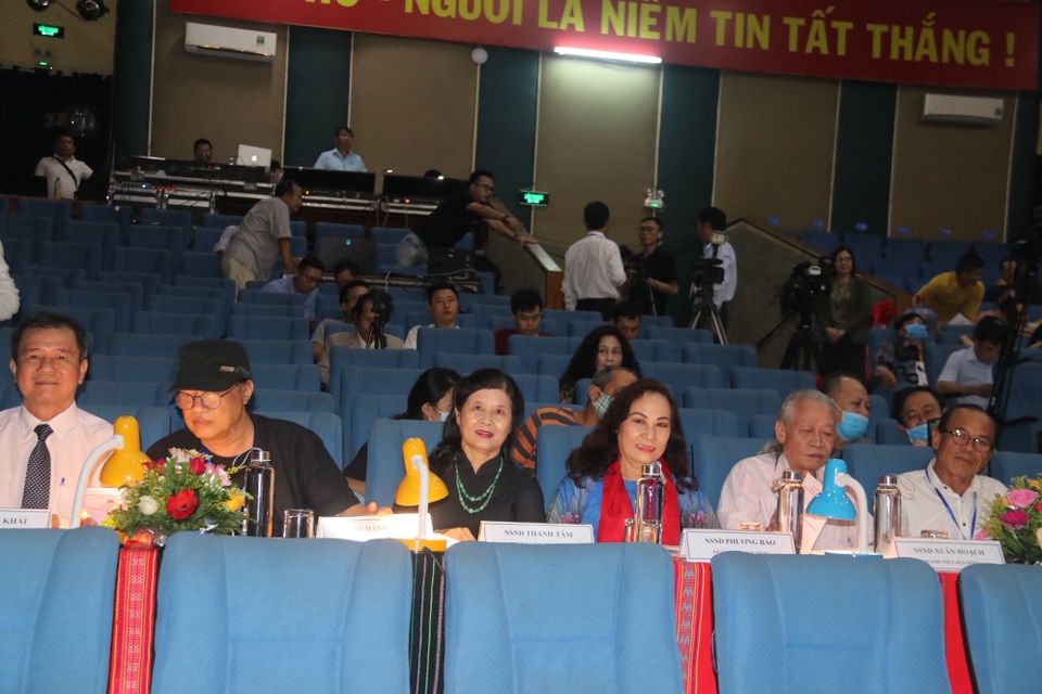 Khai mạc cuộc thi Độc tấu và Hòa tấu nhạc cụ dân tộc toàn quốc 2020 - 1 Khai mạc cuộc thi Độc tấu và Hòa tấu nhạc cụ dân tộc toàn quốc 2020 - 1