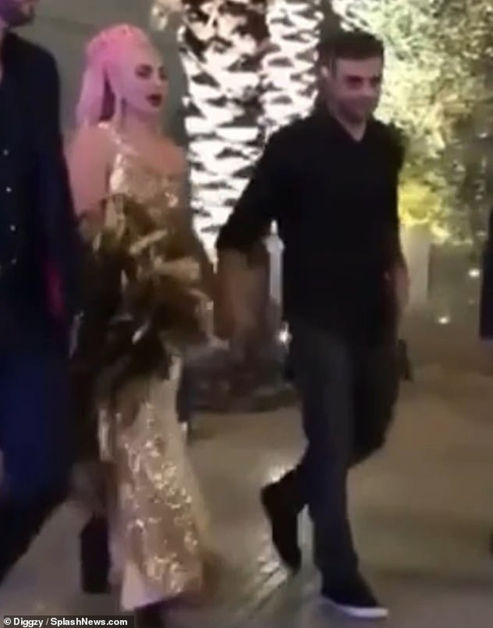 Lady Gaga có bạn trai mới? - 1 Lady Gaga có bạn trai mới? - 1