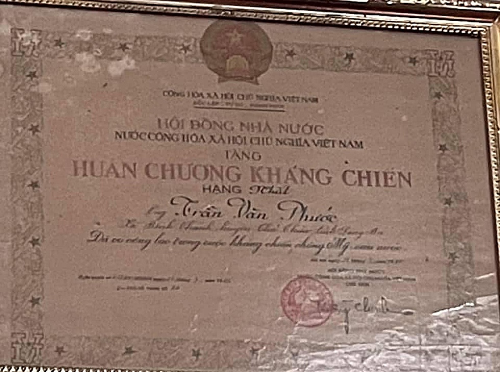 Đằng sau bức ảnh về người đàn ông bên linh cữu Bác Hồ - 4 Đằng sau bức ảnh về người đàn ông bên linh cữu Bác Hồ - 4