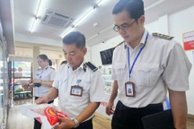 Đồng loạt kiểm tra nhiều cửa hàng của Công ty C.P Việt Nam tại Bình Dương