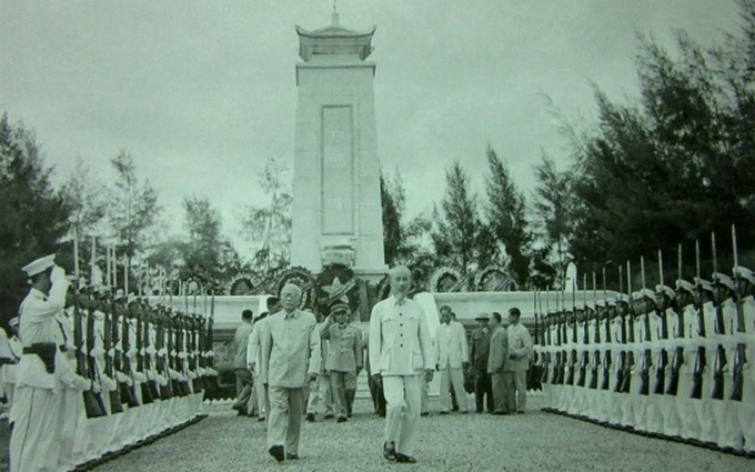 Tấm lòng của Bác Hồ với thương binh, liệt sĩ