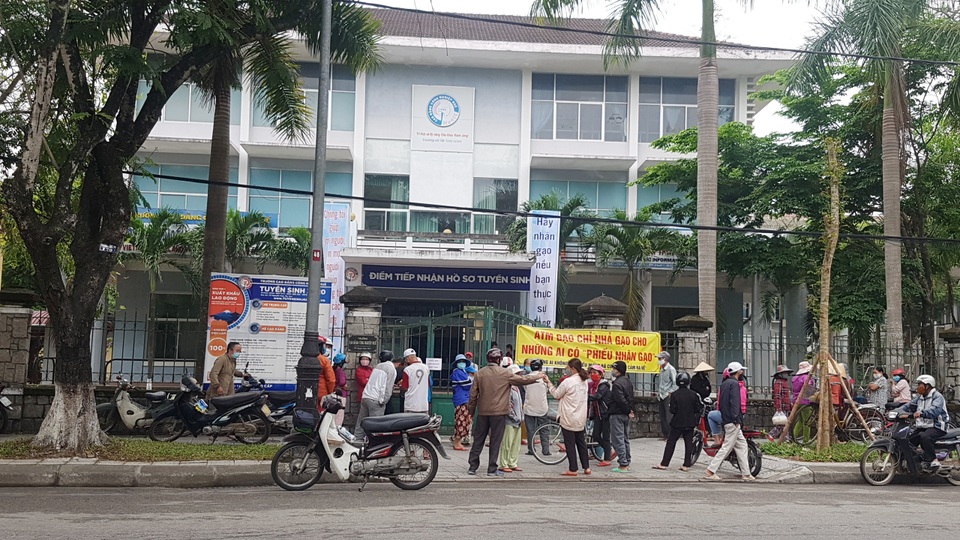 “Cây ATM gạo” chỉ được hoạt động khi đảm bảo giãn cách, an toàn - 4 “Cây ATM gạo” chỉ được hoạt động khi đảm bảo giãn cách, an toàn - 4
