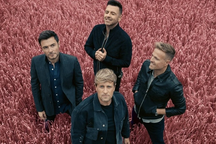 Nhóm Westlife thông báo trở lại Việt Nam, fan phấn khích