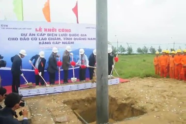 Bí thư xã Tân Hiệp – ông Trần Tấn Dũng – phát biểu với PV về ý nghĩa của dự án cung cấp điện cho đảo