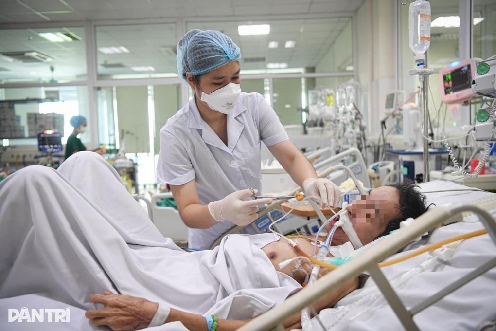 Covid-19: Vì sao F0 nặng, ca tử vong bật tăng trở lại? - 4 Covid-19: Vì sao F0 nặng, ca tử vong bật tăng trở lại? - 4