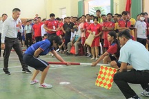 Đồng bào dân tộc Khmer tranh tài thể thao tại ngày hội văn hóa