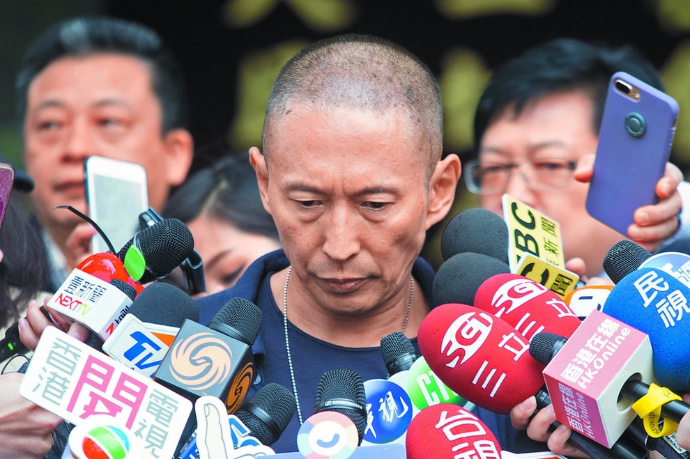 Dàn diễn viên Bao Thanh Thiên: Người tù tội, bệnh tật, kẻ sống cô đơn - 9 Dàn diễn viên Bao Thanh Thiên: Người tù tội, bệnh tật, kẻ sống cô đơn - 9