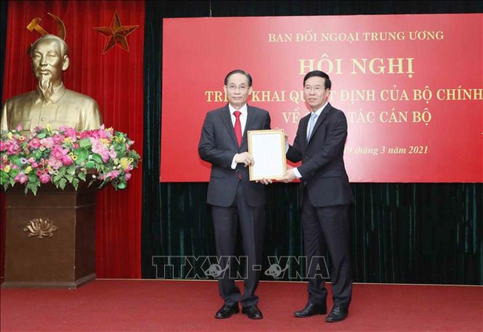 Bổ nhiệm ông Lê Hoài Trung làm Trưởng Ban Đối ngoại Trung ương - 2 Bổ nhiệm ông Lê Hoài Trung làm Trưởng Ban Đối ngoại Trung ương - 2