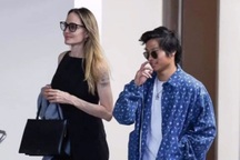 Pax Thiên ngày càng phong trần, là chỗ dựa tinh thần lớn của mẹ Jolie