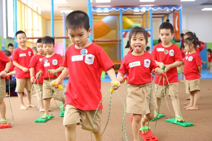 Nâng cao chất lượng nhóm trẻ, lớp mẫu giáo và lớp mầm non độc lập.