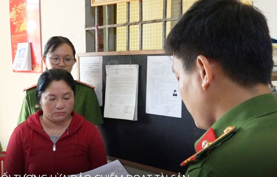 Khởi tố chủ hụi lừa đảo chiếm đoạt hơn 3 tỷ đồng - 1 Khởi tố chủ hụi lừa đảo chiếm đoạt hơn 3 tỷ đồng - 1
