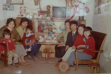 Dân mạng bồi hồi nhớ lại kỷ niệm tuổi thơ qua những bức ảnh Tết thời thơ ấu