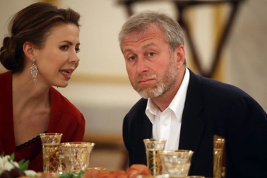 7 nhà tài phiệt Nga bị Anh trừng phạt giàu cỡ nào?