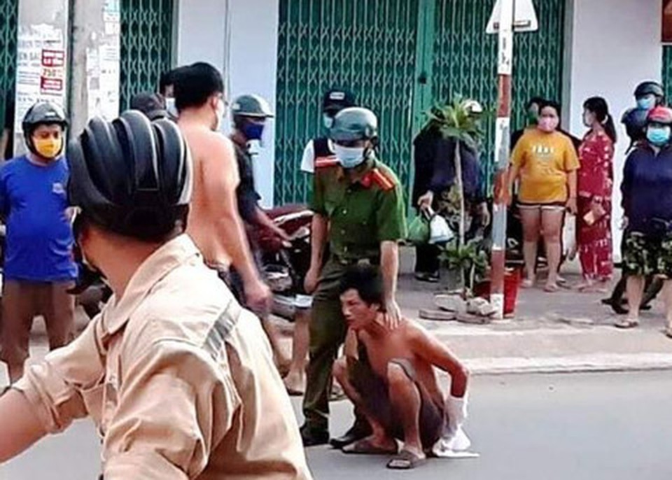 Đi đòi nợ 200 ngàn đồng, một người bị đâm chết - 2 Đi đòi nợ 200 ngàn đồng, một người bị đâm chết - 2