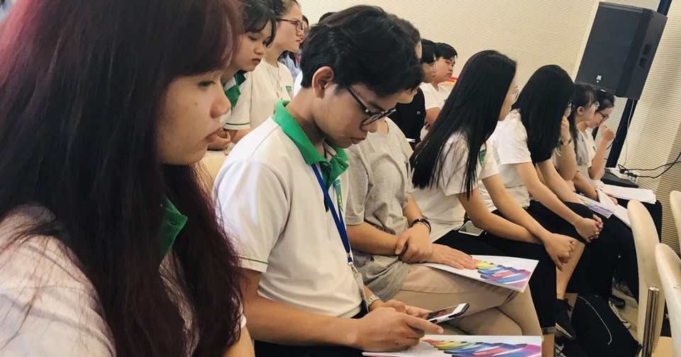 Trả lương dưới 10 triệu đồng, doanh nghiệp bị tân cử nhân chê... tơi tả - 2 Trả lương dưới 10 triệu đồng, doanh nghiệp bị tân cử nhân chê... tơi tả - 2